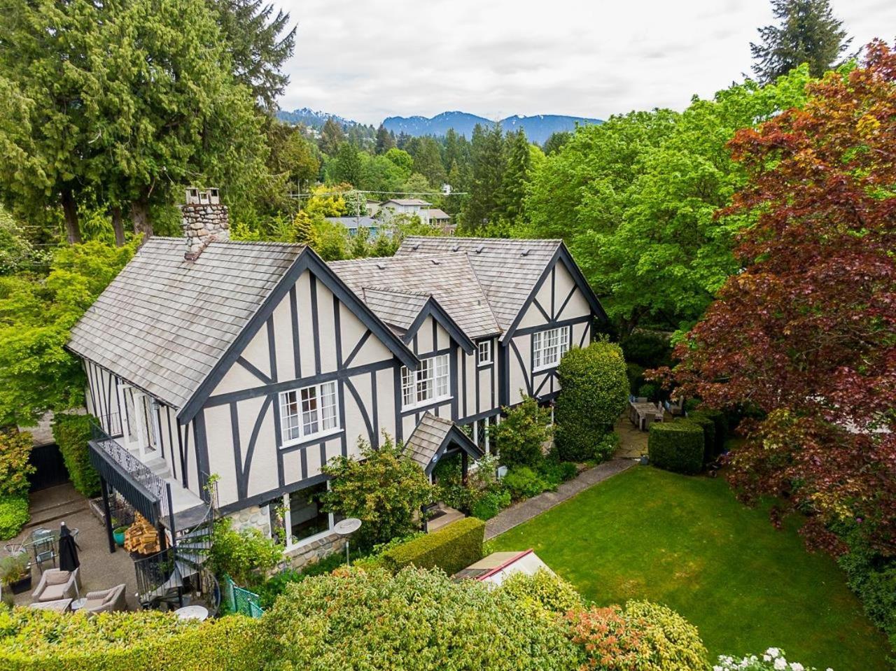 Suite Smart West Vancouver Dış mekan fotoğraf