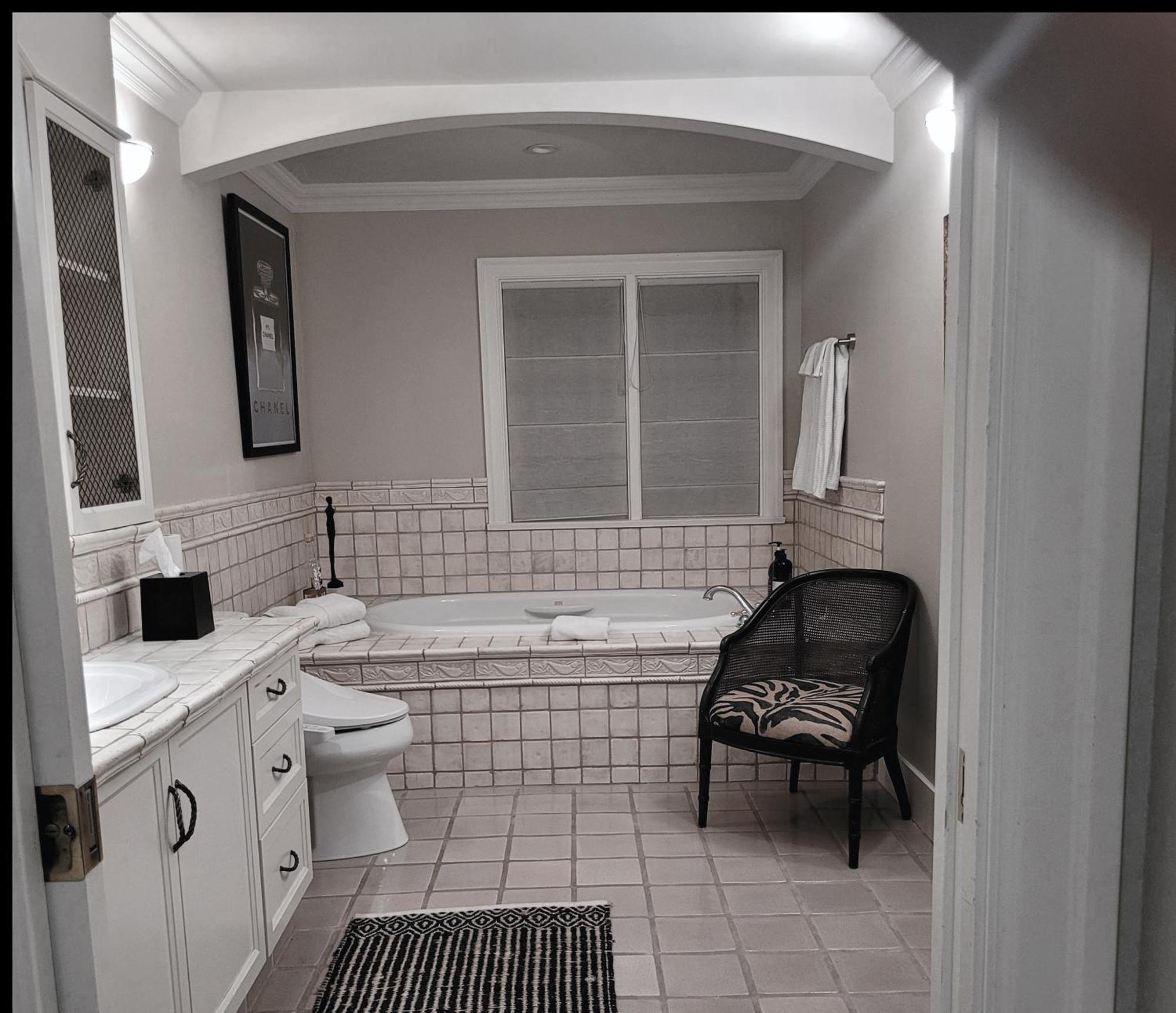 Suite Smart West Vancouver Dış mekan fotoğraf